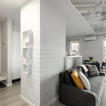 Shortstaypoland Pohulanka アパート